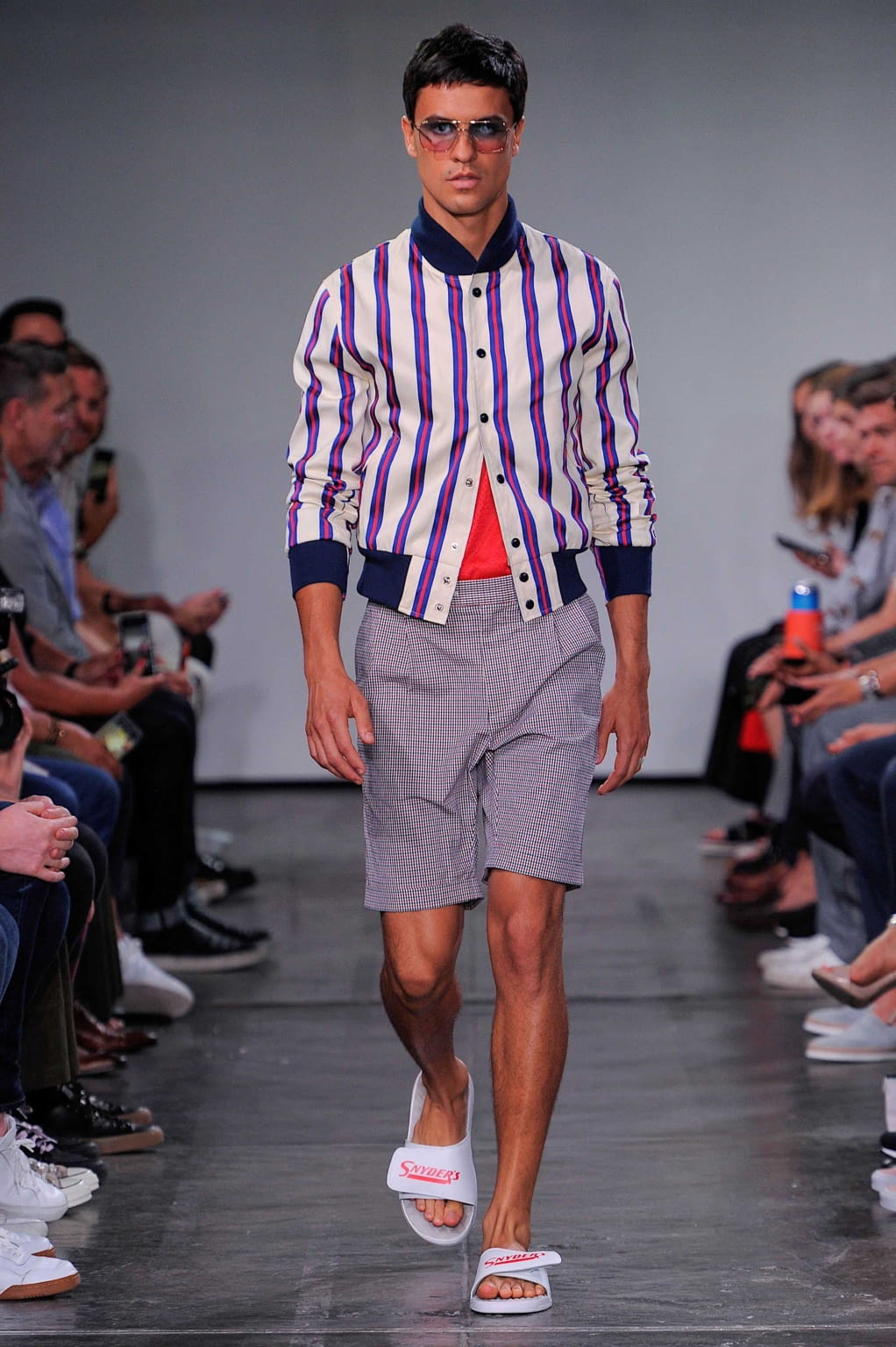 Fashion Week New York Spring/Summer 2019 look 13 from the Todd Snyder collection 男装