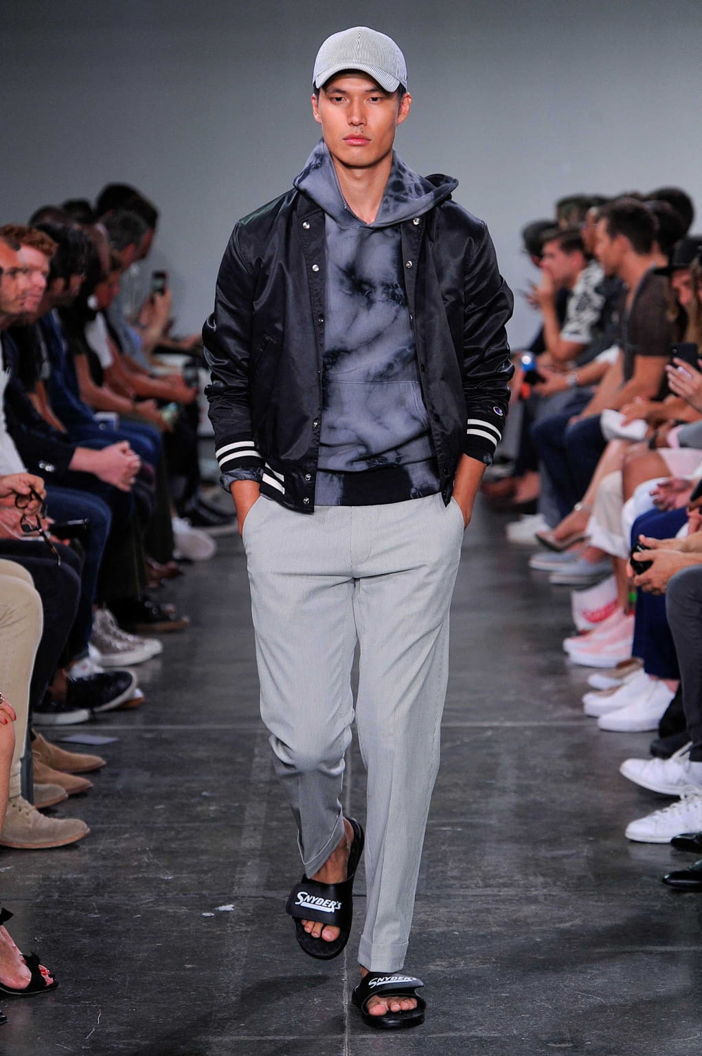 Fashion Week New York Spring/Summer 2019 look 46 from the Todd Snyder collection menswear