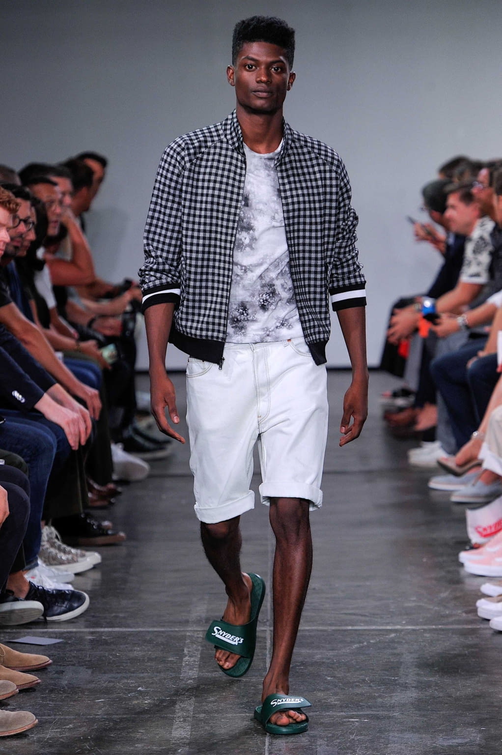 Fashion Week New York Spring/Summer 2019 look 48 from the Todd Snyder collection menswear