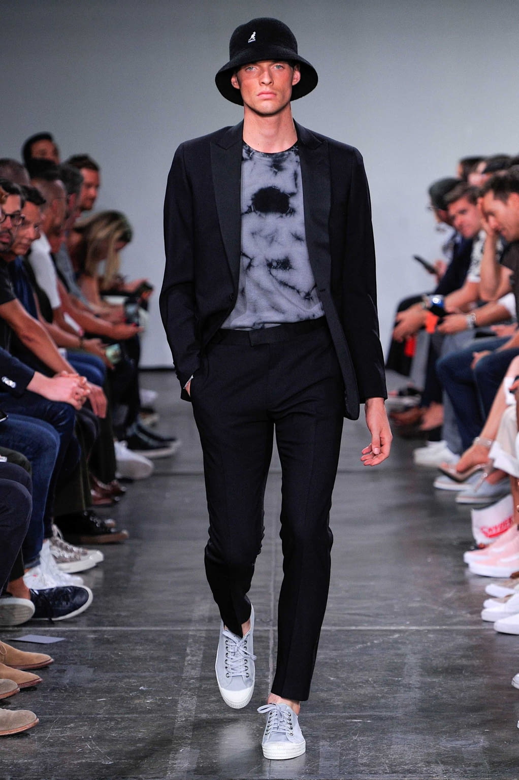 Fashion Week New York Spring/Summer 2019 look 49 from the Todd Snyder collection menswear