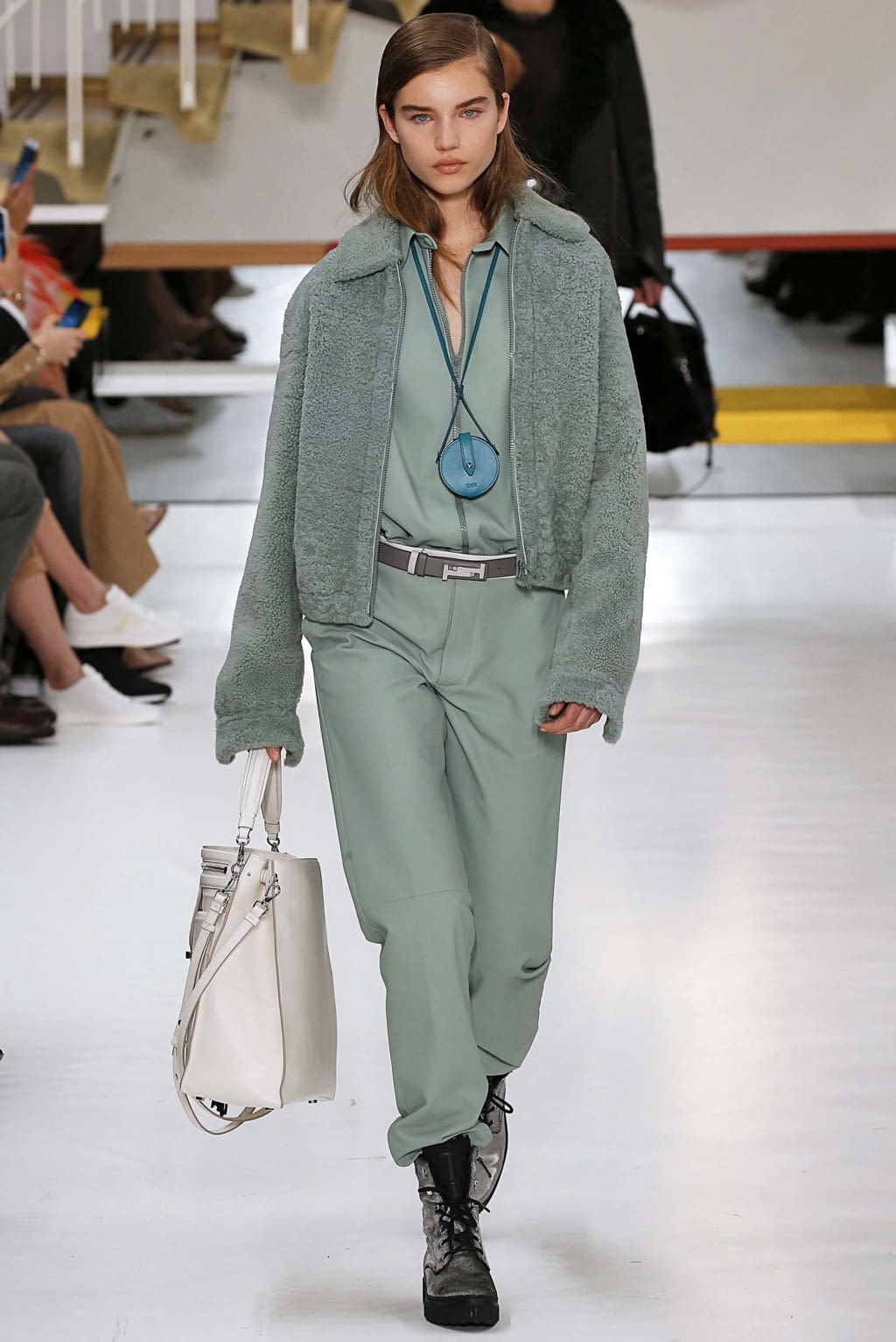 Fashion Week Milan Fall/Winter 2018 look 34 from the Tod's collection womenswear