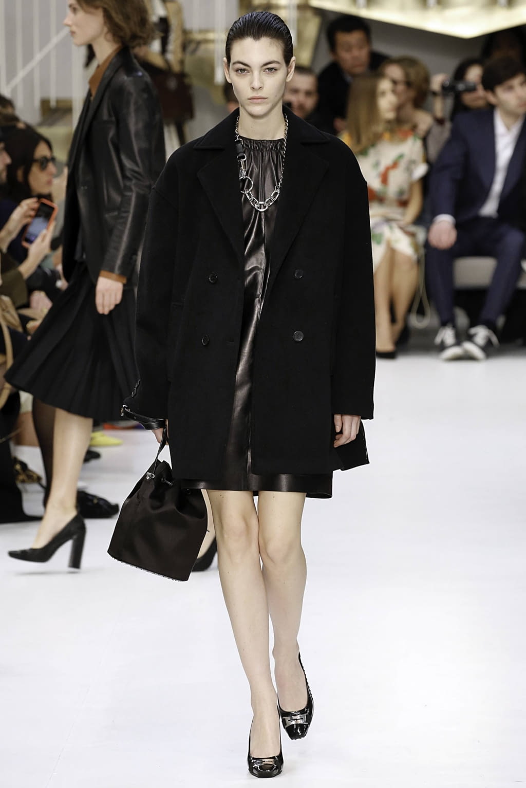 Fashion Week Milan Fall/Winter 2019 look 8 de la collection Tod's womenswear