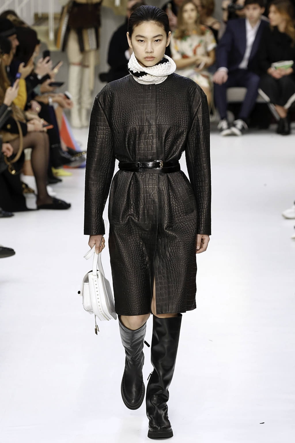 Fashion Week Milan Fall/Winter 2019 look 9 from the Tod's collection womenswear
