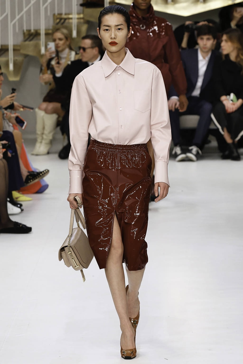 Fashion Week Milan Fall/Winter 2019 look 34 from the Tod's collection womenswear