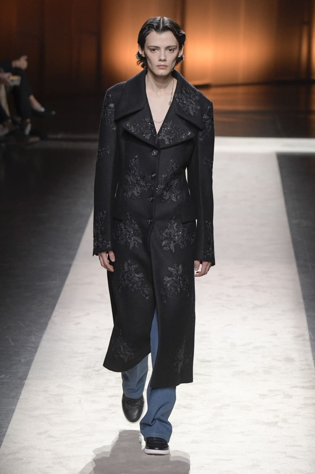 Fashion Week Milan Fall/Winter 2020 look 7 from the Tod's collection 女装