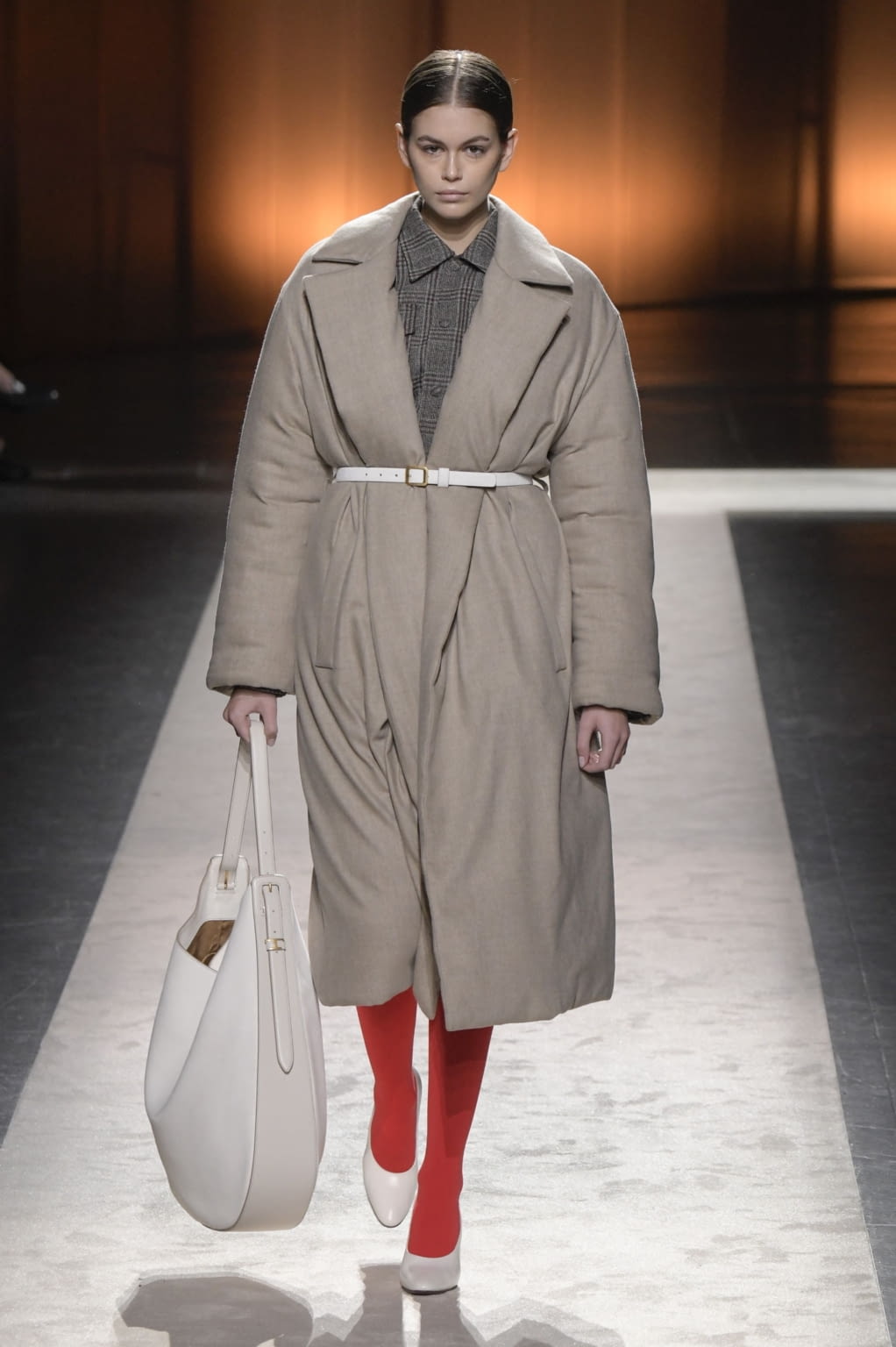 Fashion Week Milan Fall/Winter 2020 look 12 from the Tod's collection 女装