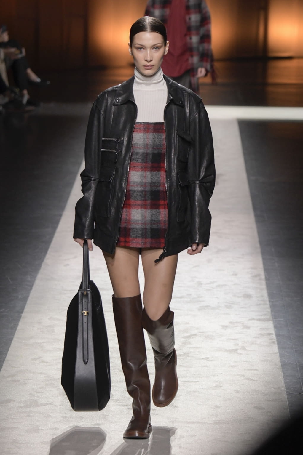 Fashion Week Milan Fall/Winter 2020 look 20 from the Tod's collection womenswear