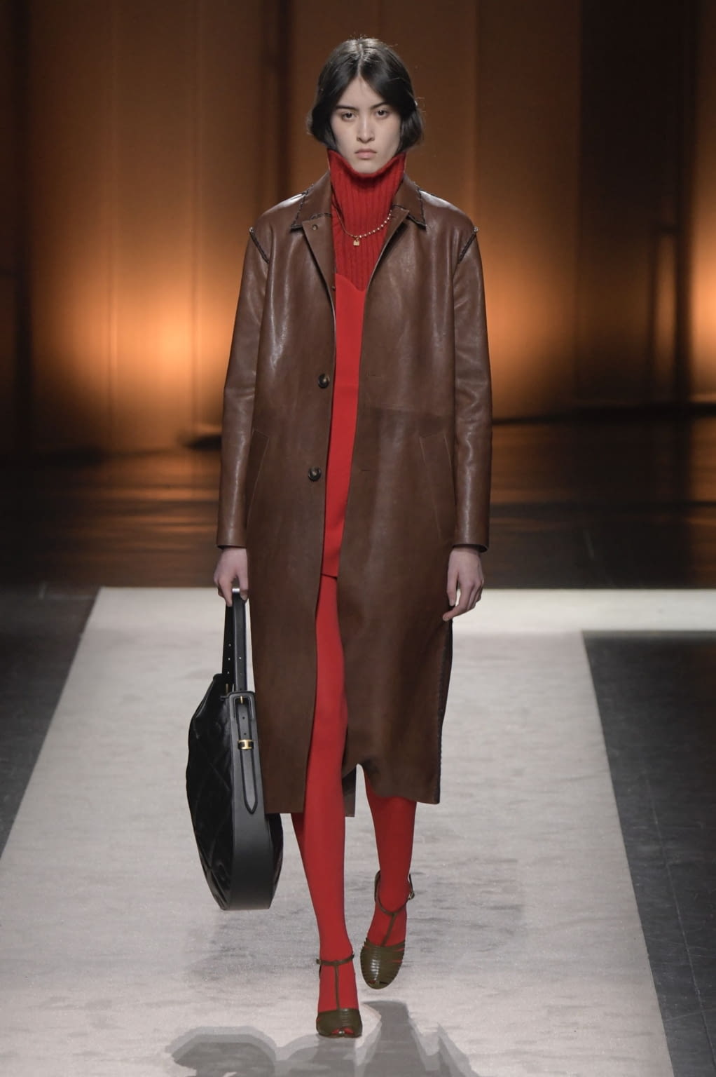 Fashion Week Milan Fall/Winter 2020 look 23 from the Tod's collection 女装