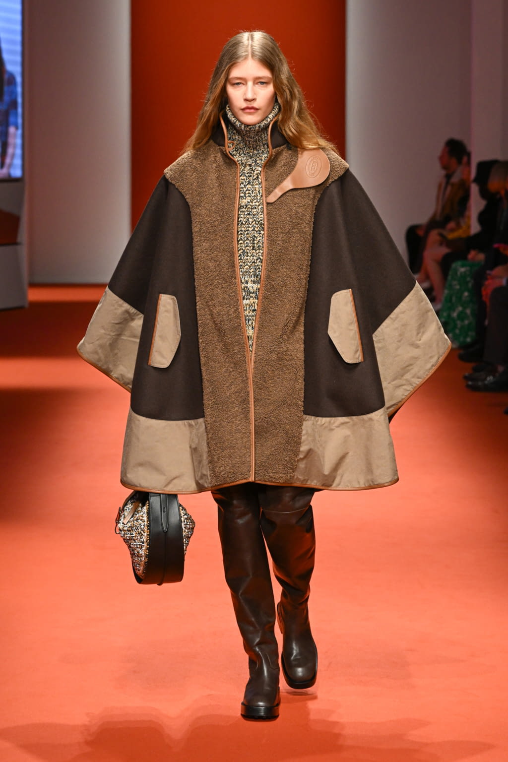 Fashion Week Milan Fall/Winter 2022 look 18 de la collection Tod's womenswear