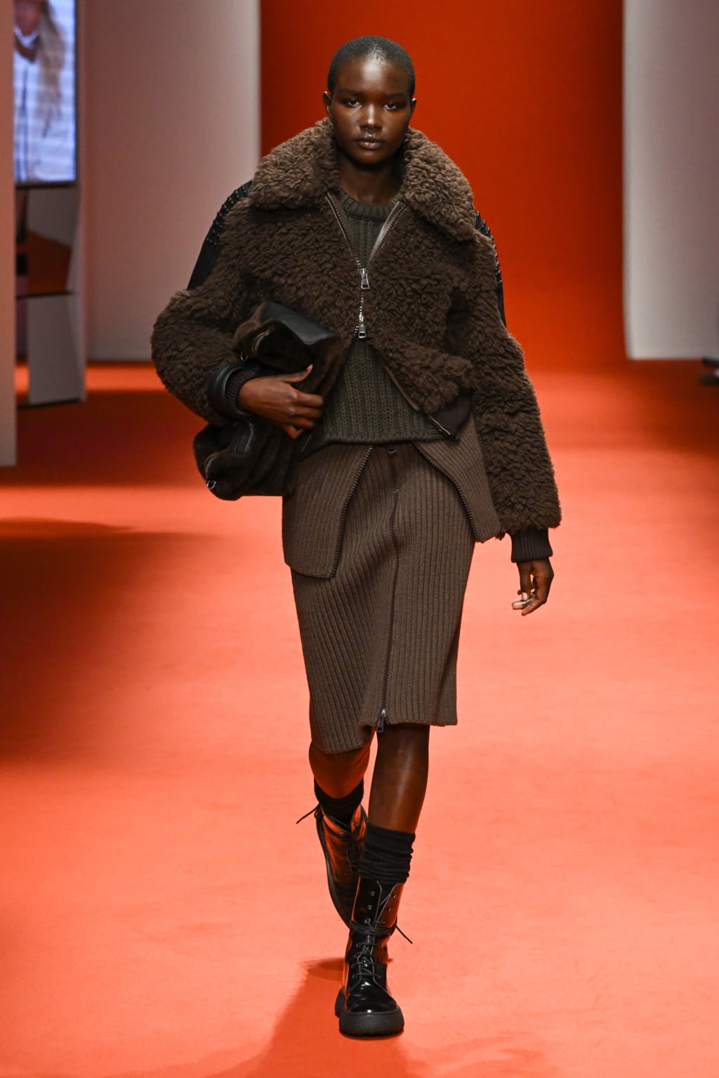 Fashion Week Milan Fall/Winter 2022 look 19 from the Tod's collection womenswear