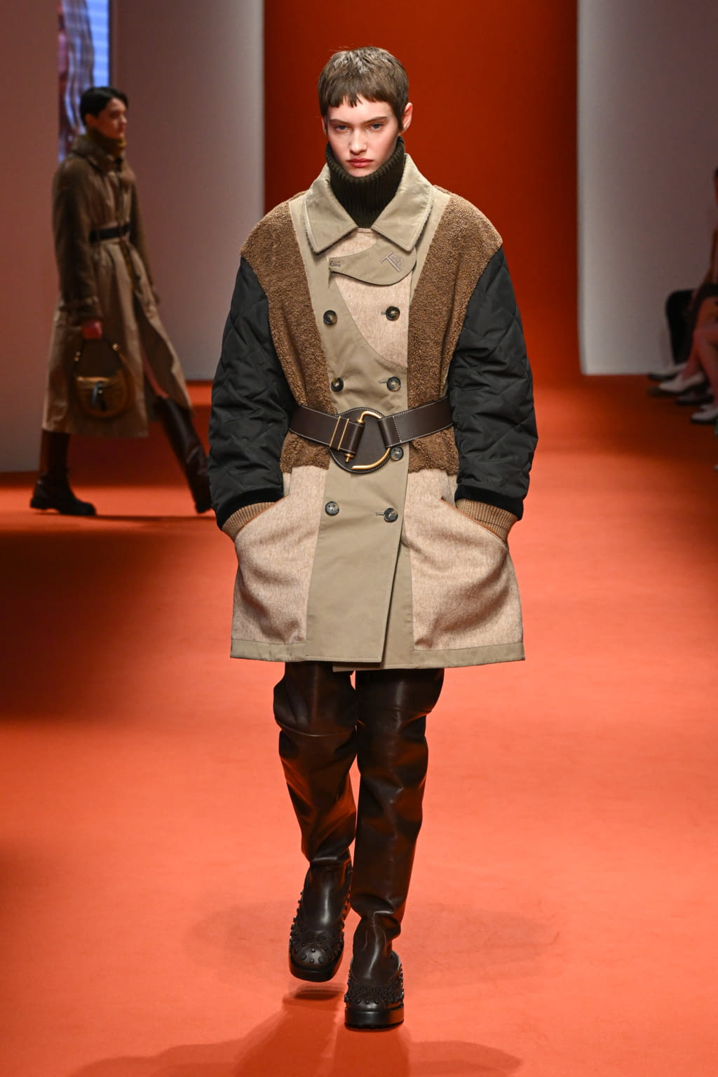 Fashion Week Milan Fall/Winter 2022 look 20 from the Tod's collection womenswear