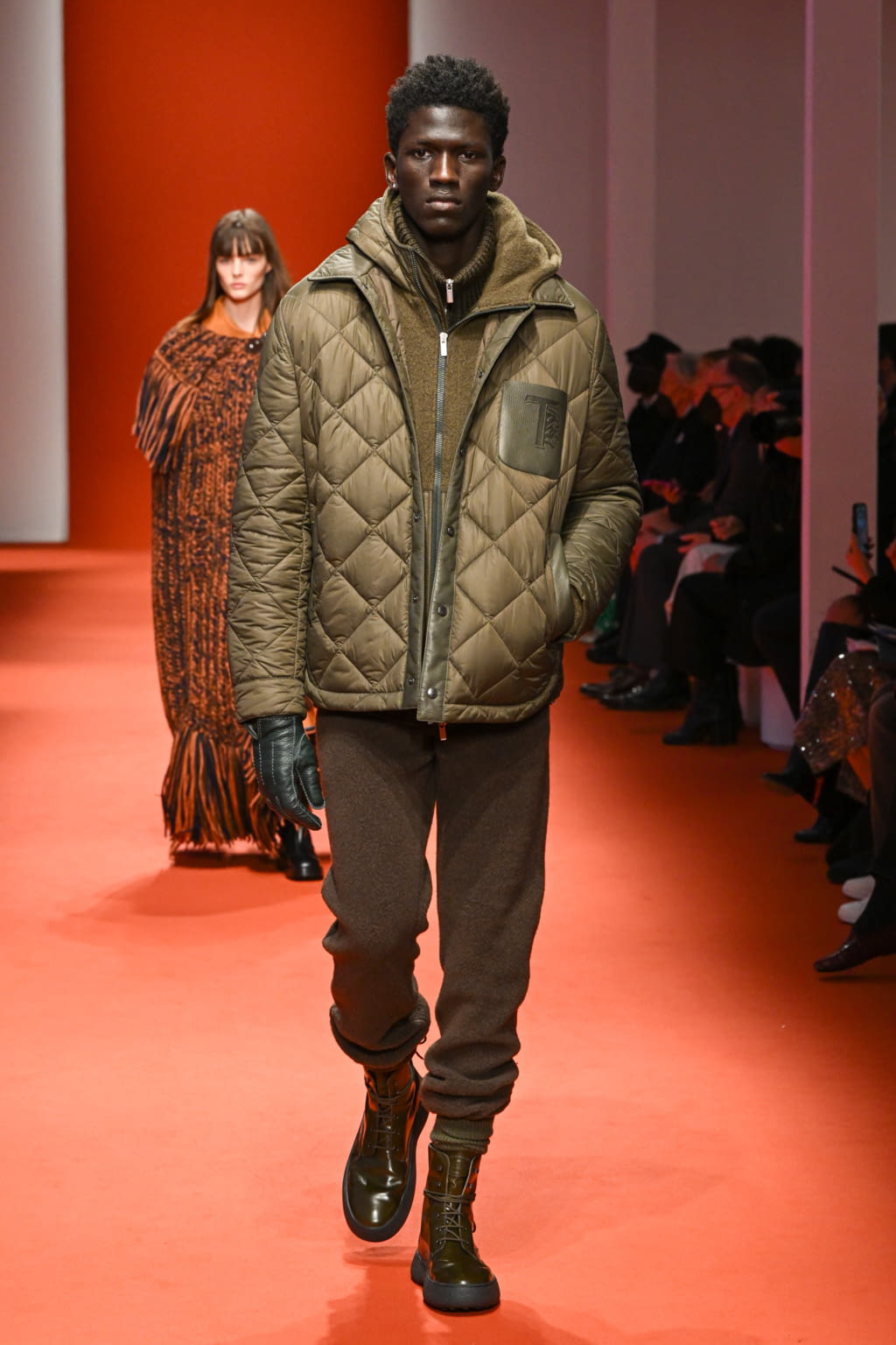 Fashion Week Milan Fall/Winter 2022 look 31 from the Tod's collection womenswear