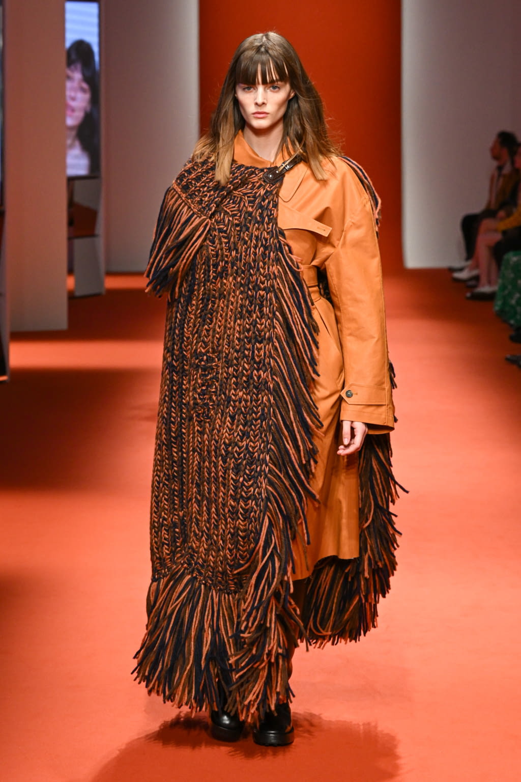 Fashion Week Milan Fall/Winter 2022 look 33 from the Tod's collection 女装