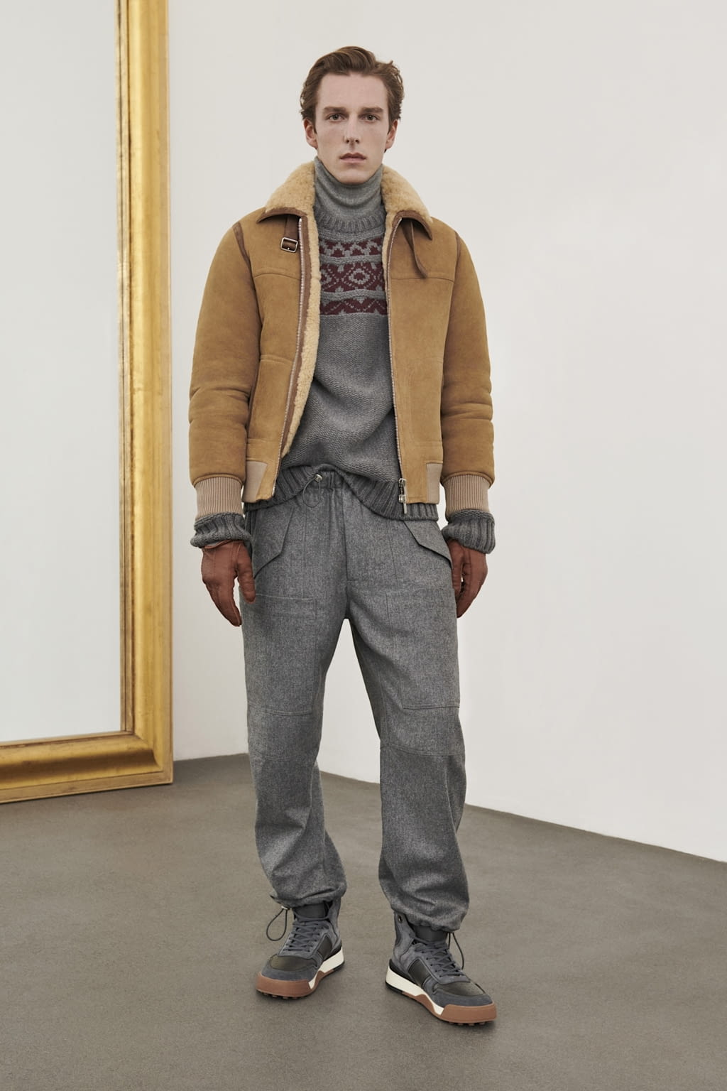 Fashion Week Milan Fall/Winter 2022 look 8 from the Tod's collection 男装