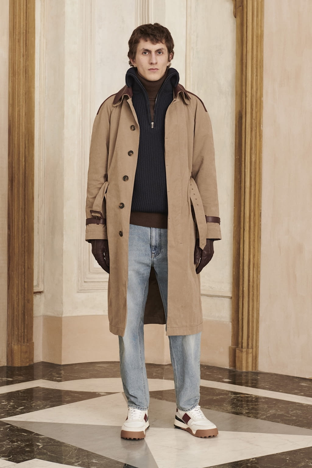 Fashion Week Milan Fall/Winter 2022 look 17 from the Tod's collection menswear