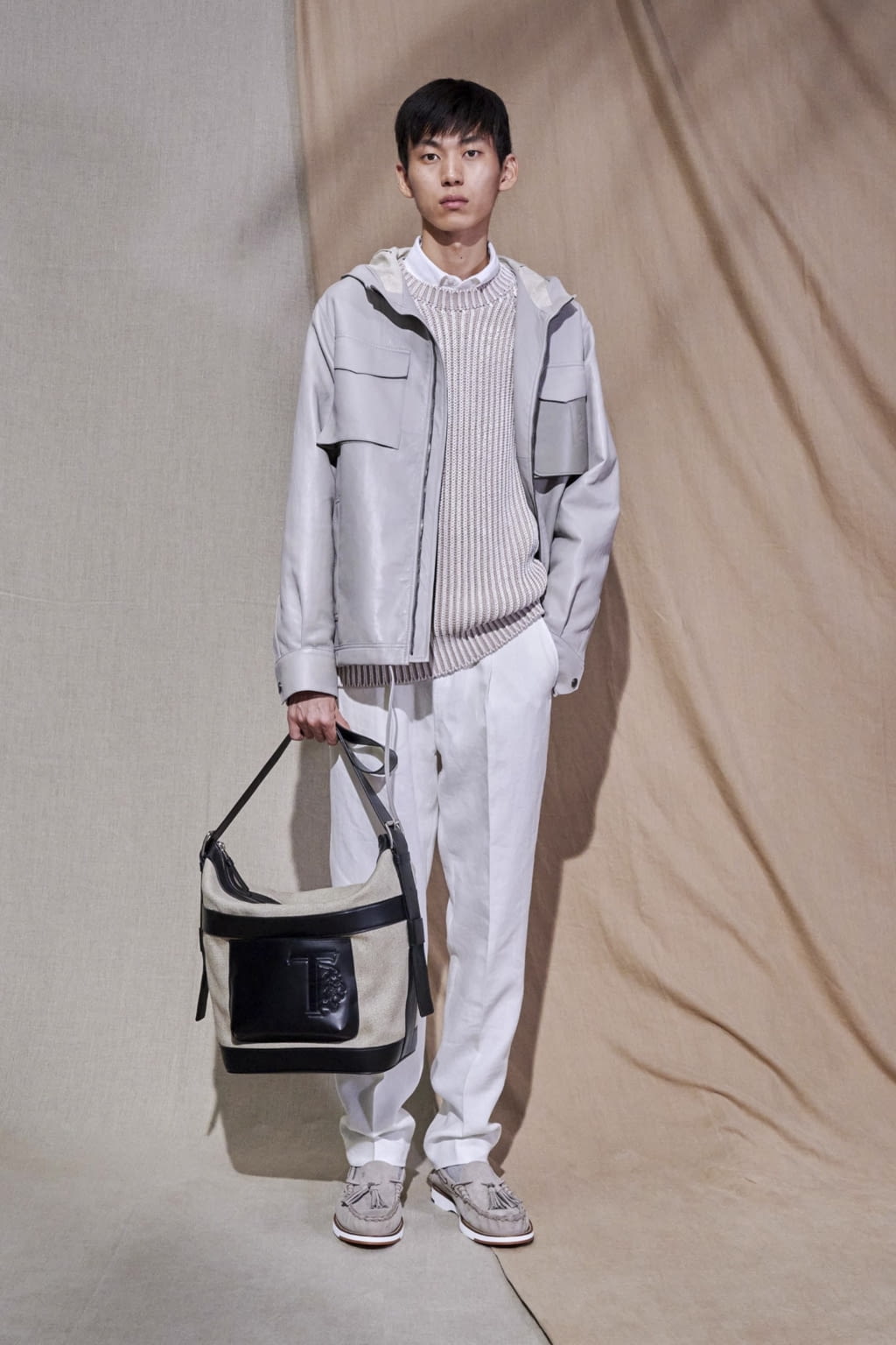 Fashion Week Milan Spring/Summer 2021 look 14 from the Tod's collection 女装