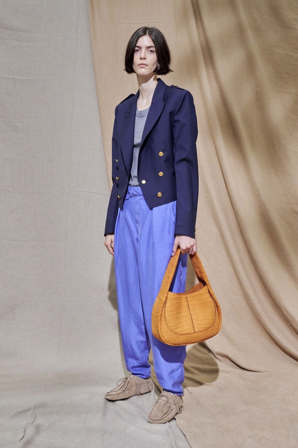 Fashion Week Milan Spring/Summer 2021 look 18 from the Tod's collection womenswear