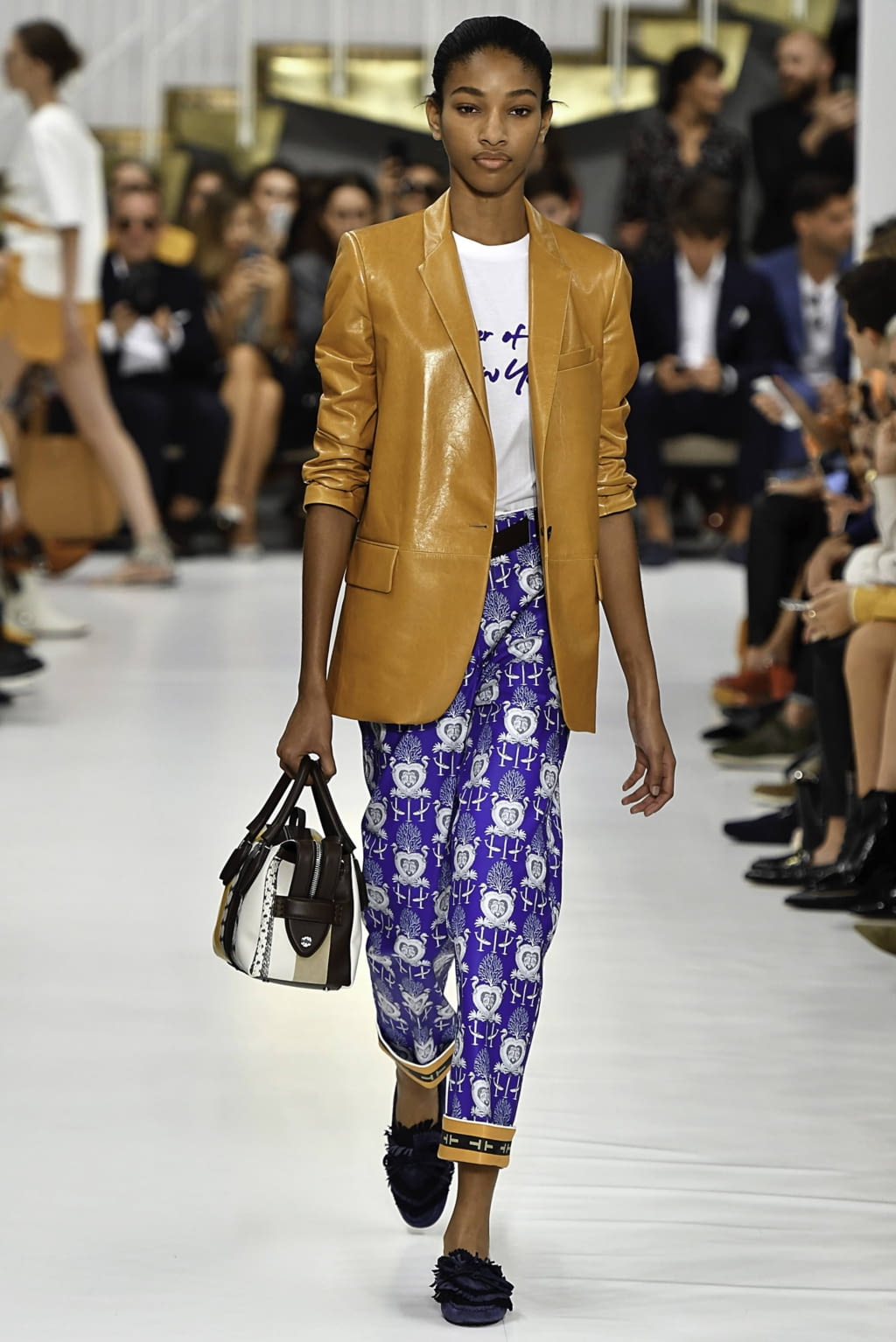 Fashion Week Milan Spring/Summer 2019 look 14 from the Tod's collection 女装