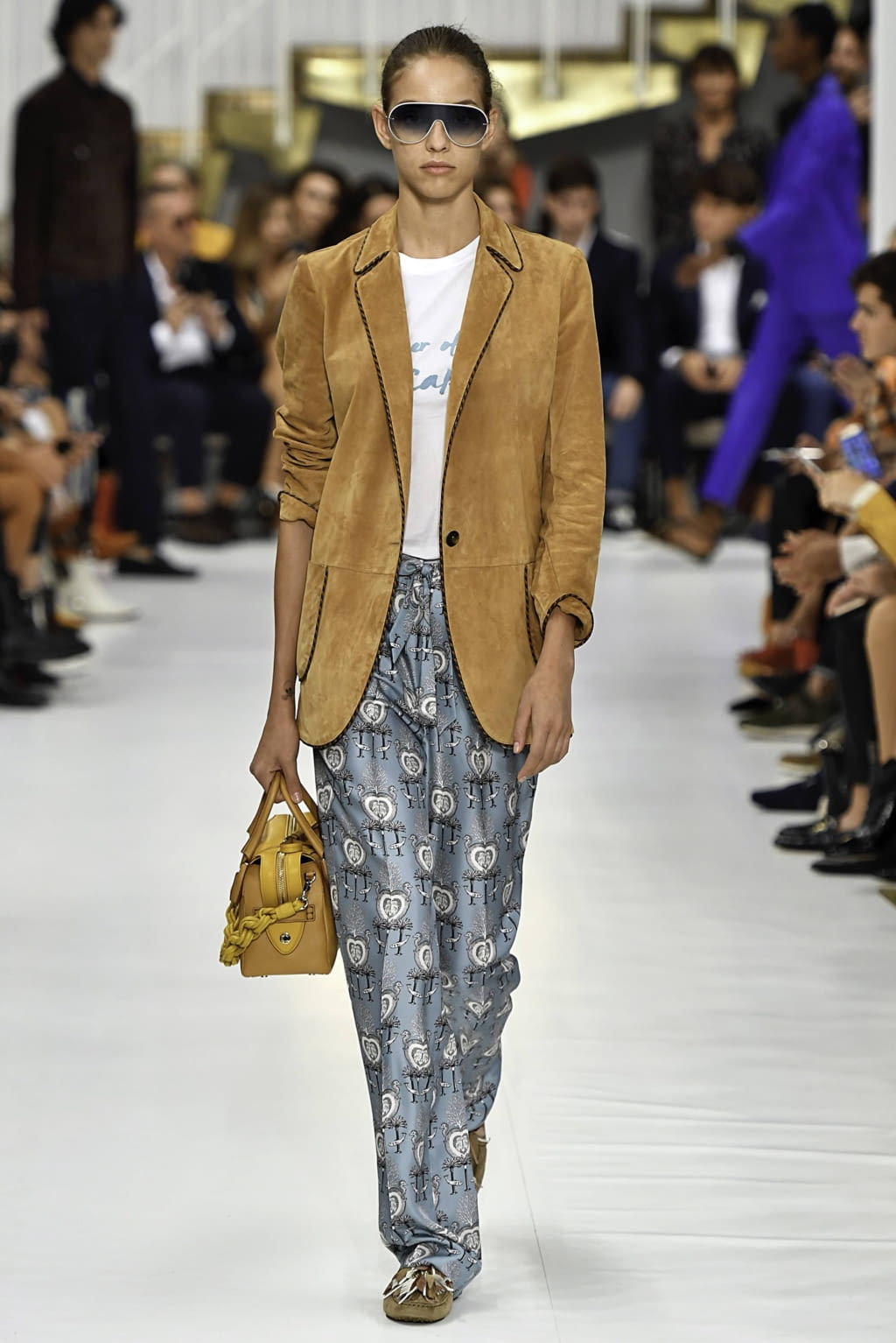 Fashion Week Milan Spring/Summer 2019 look 20 from the Tod's collection womenswear