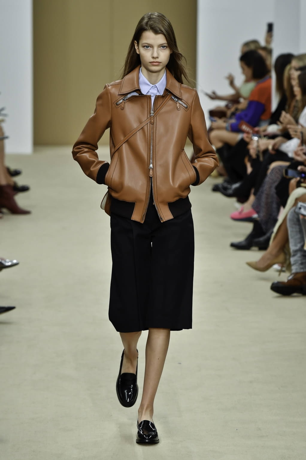 Fashion Week Milan Spring/Summer 2020 look 17 from the Tod's collection womenswear