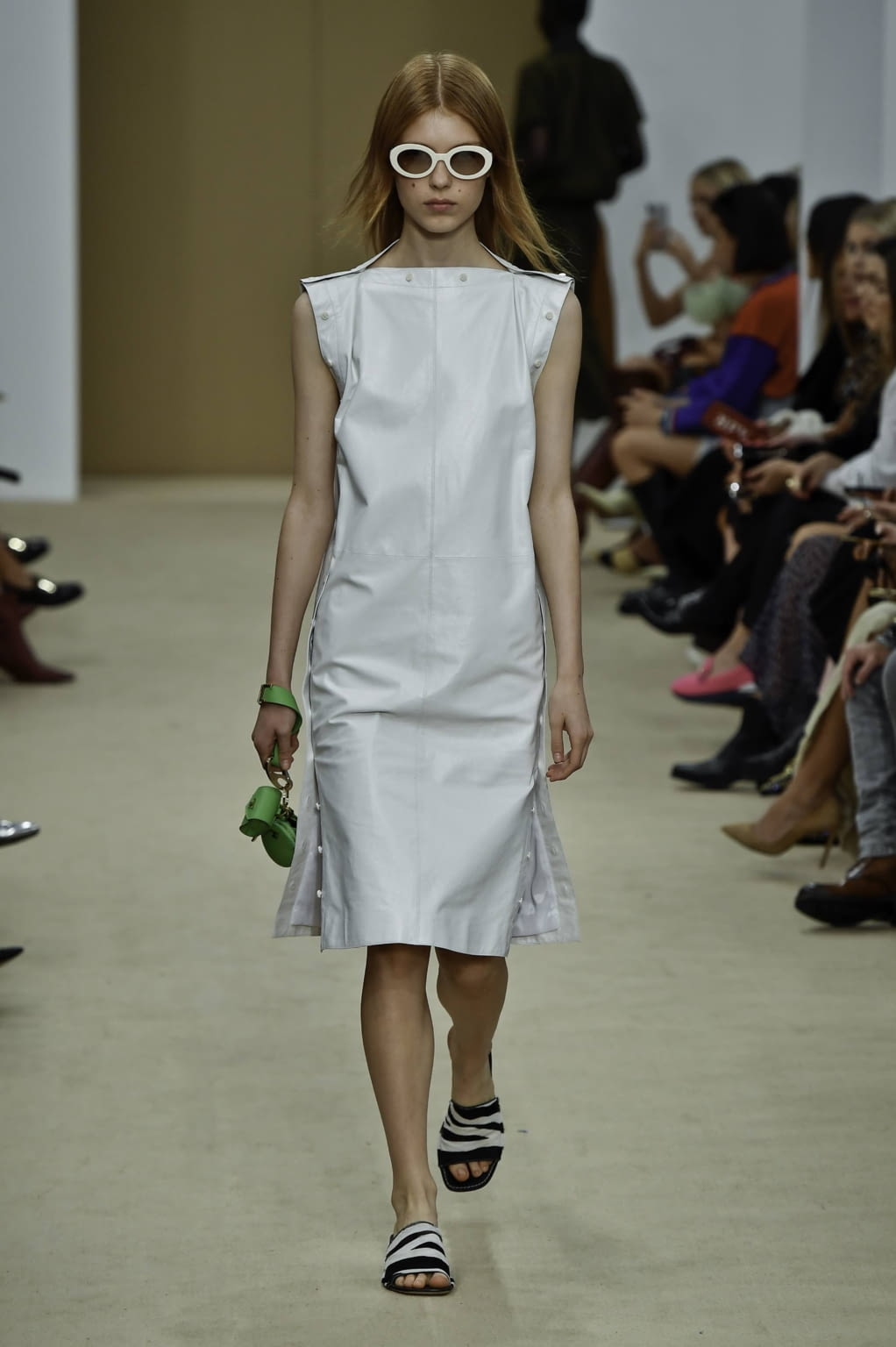 Fashion Week Milan Spring/Summer 2020 look 20 from the Tod's collection womenswear