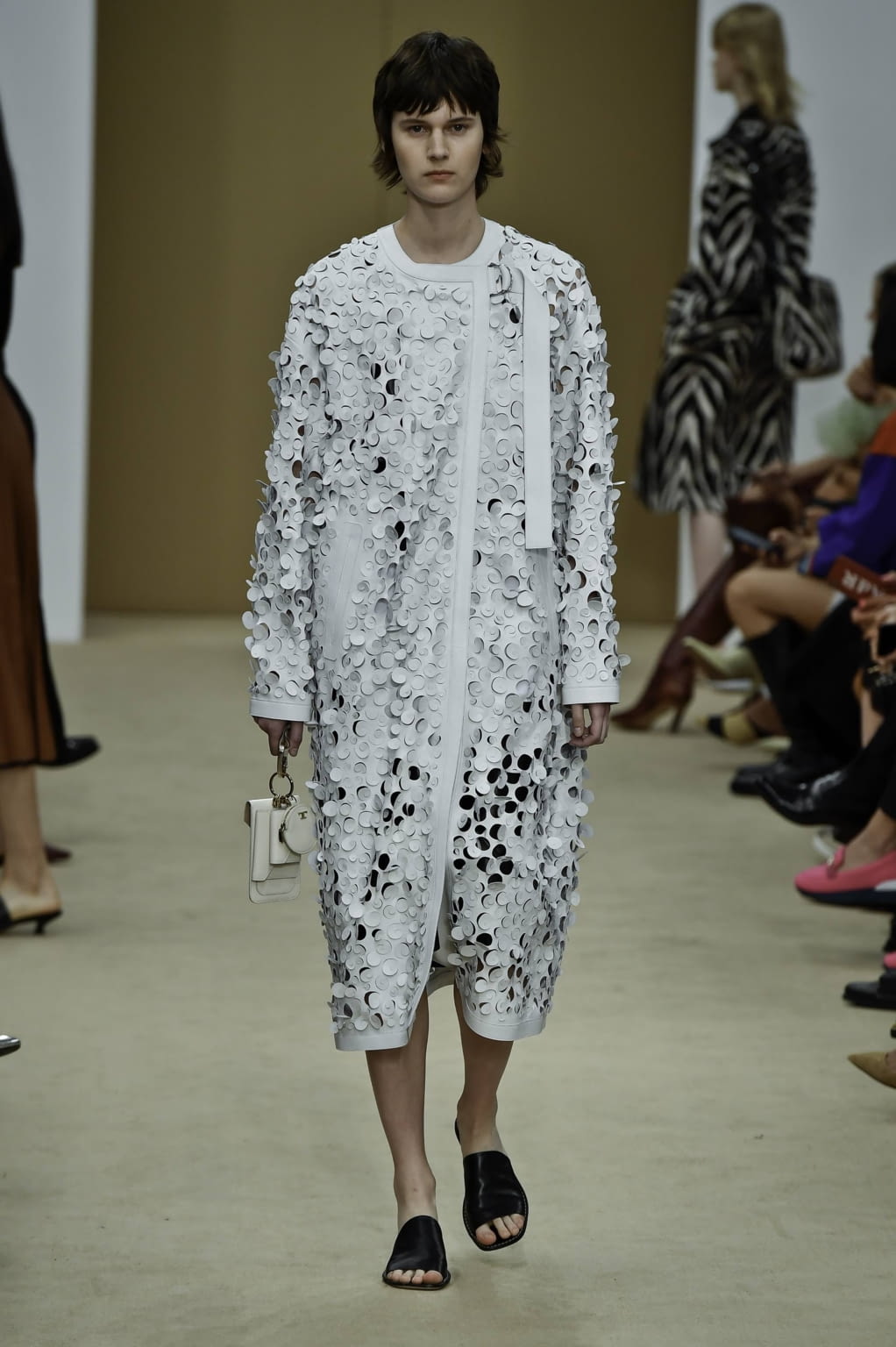 Fashion Week Milan Spring/Summer 2020 look 26 from the Tod's collection womenswear