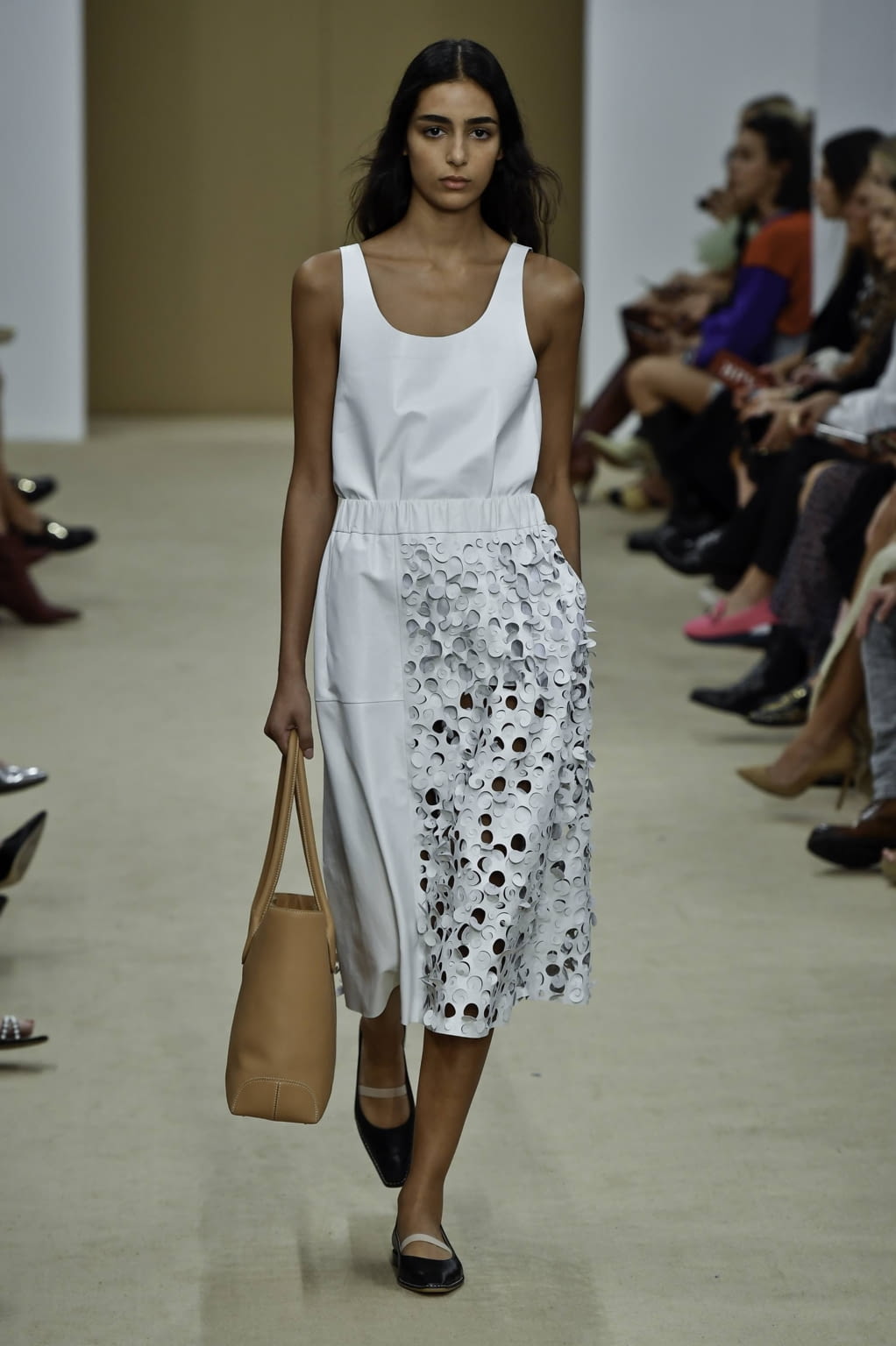 Fashion Week Milan Spring/Summer 2020 look 30 from the Tod's collection womenswear
