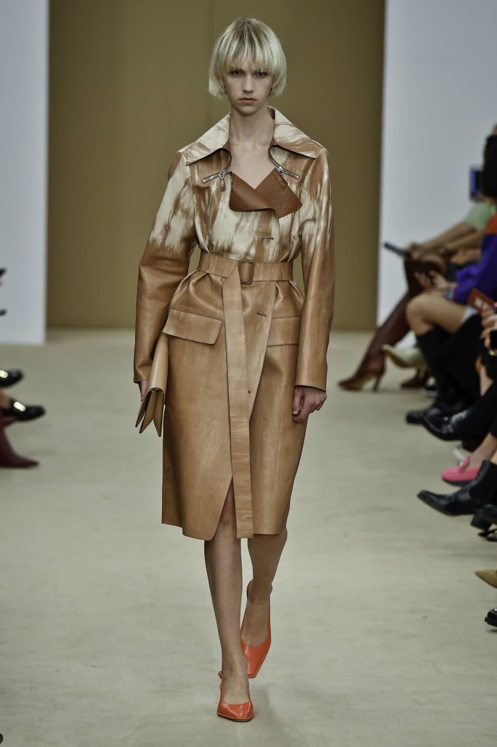Fashion Week Milan Spring/Summer 2020 look 34 from the Tod's collection womenswear