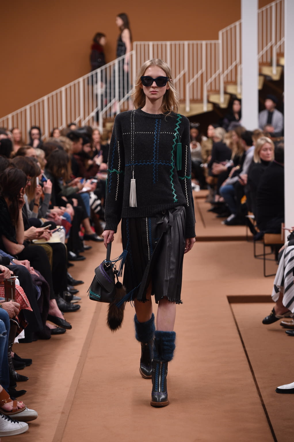 Fashion Week Milan Fall/Winter 2016 look 11 from the Tod's collection 女装