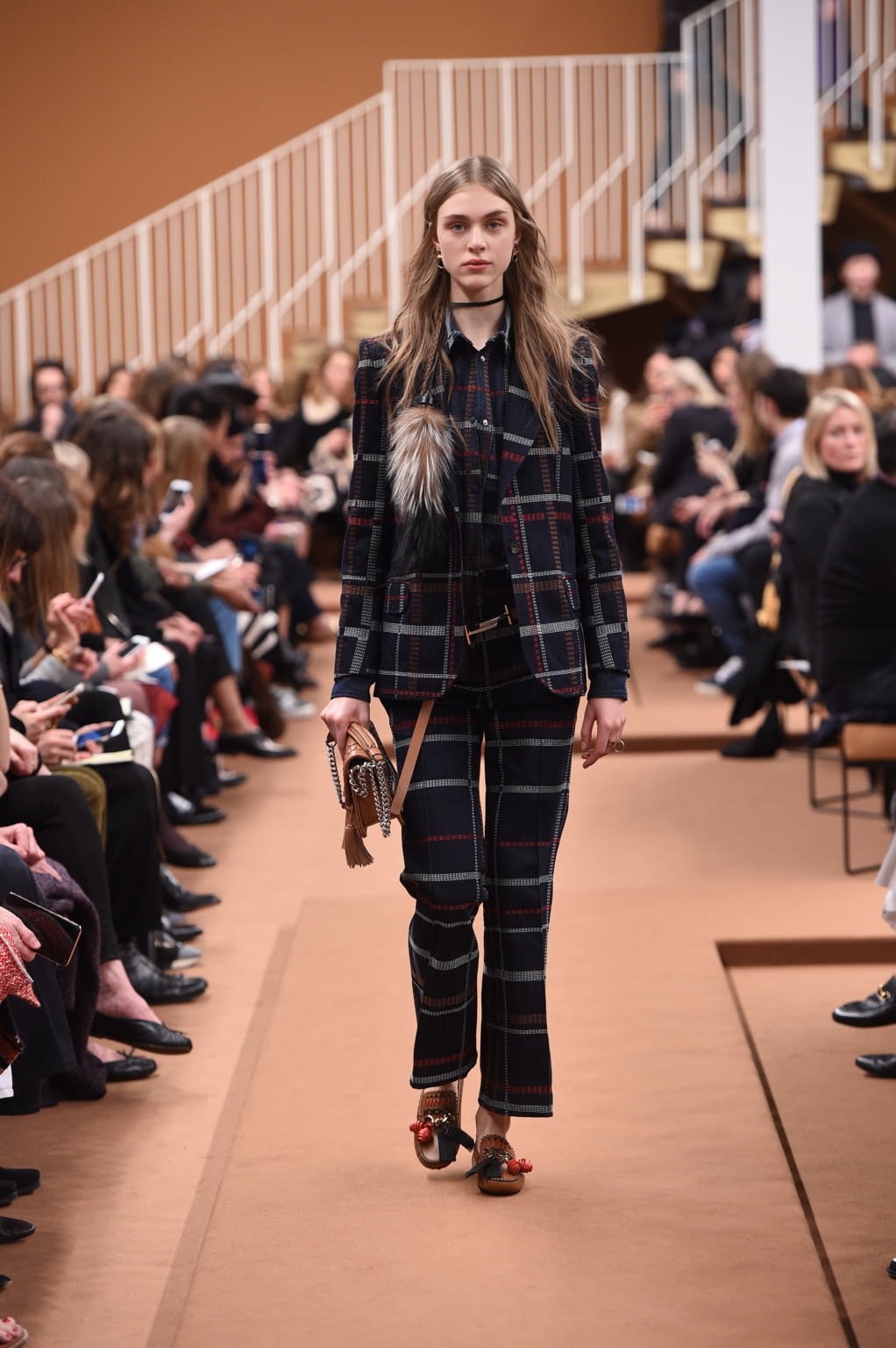 Fashion Week Milan Fall/Winter 2016 look 19 from the Tod's collection womenswear