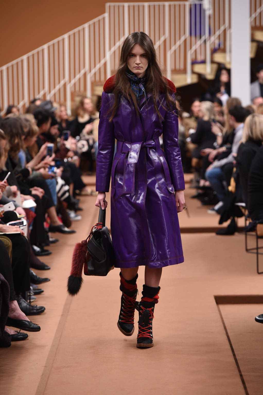 Fashion Week Milan Fall/Winter 2016 look 21 from the Tod's collection womenswear