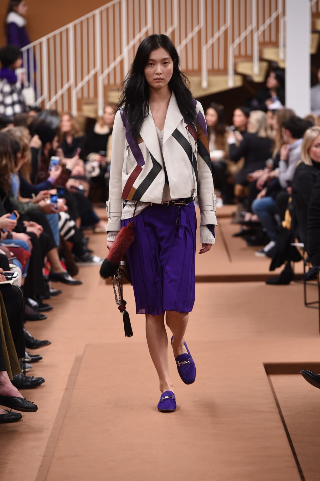 Fashion Week Milan Fall/Winter 2016 look 23 from the Tod's collection womenswear
