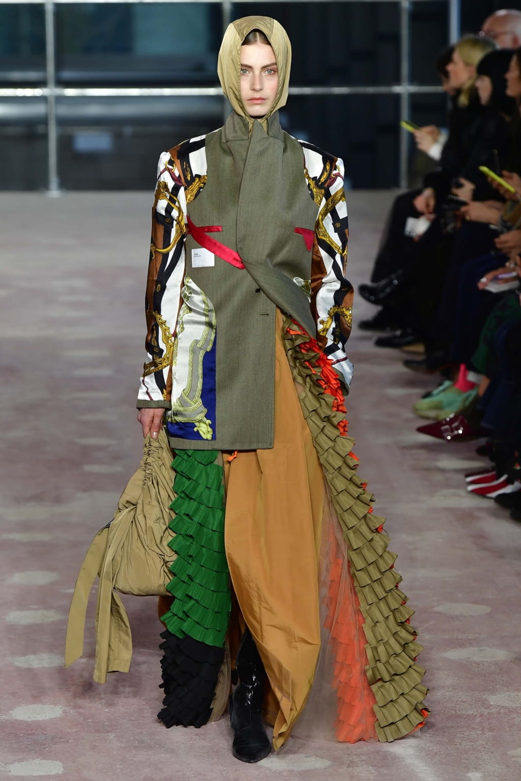 Fashion Week London Fall/Winter 2018 look 42 from the Toga collection 女装