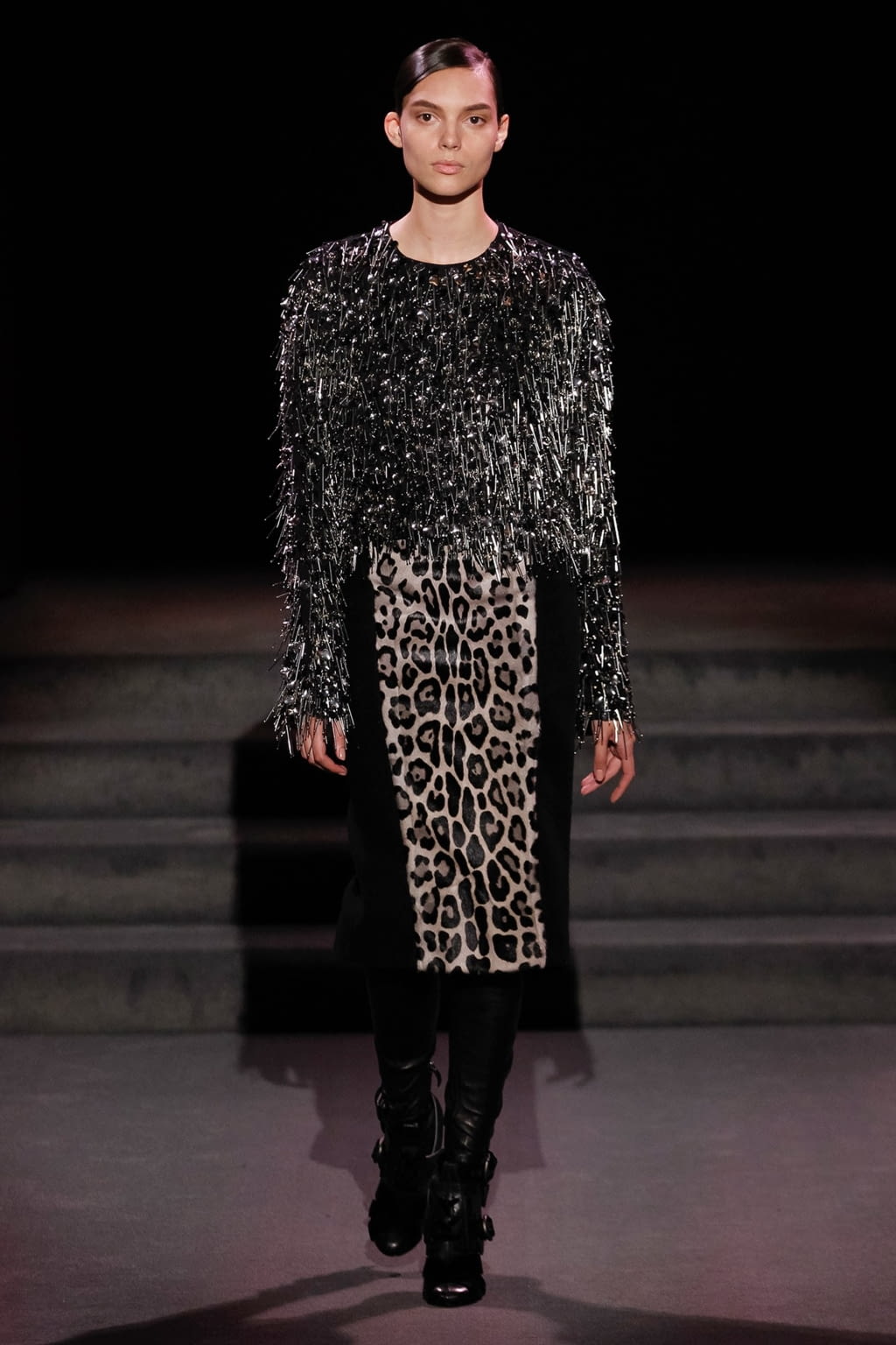 Fashion Week New York Fall/Winter 2016 look 38 from the Tom Ford collection womenswear