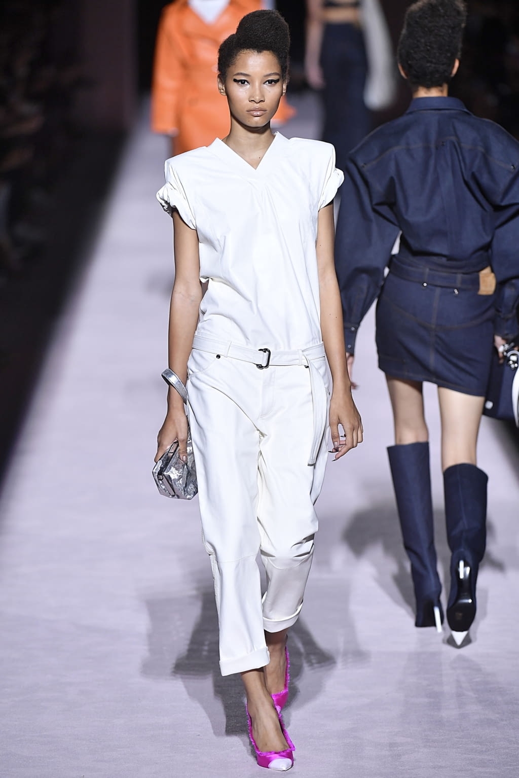 Fashion Week New York Spring/Summer 2018 look 14 from the Tom Ford collection womenswear