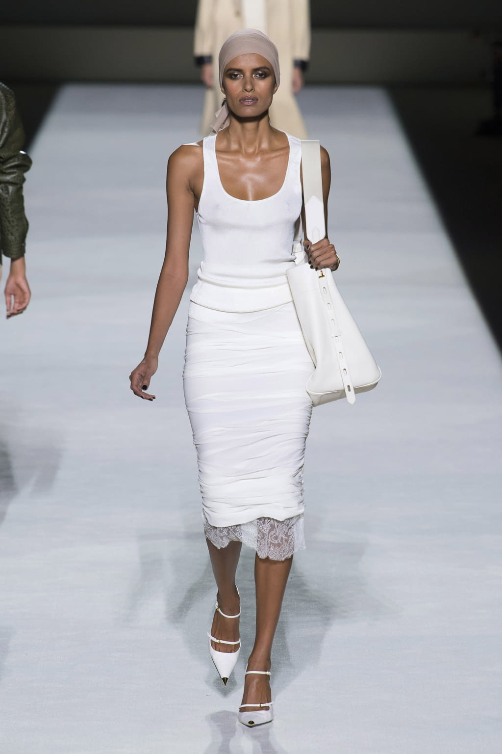 Fashion Week New York Spring/Summer 2019 look 10 from the Tom Ford collection womenswear