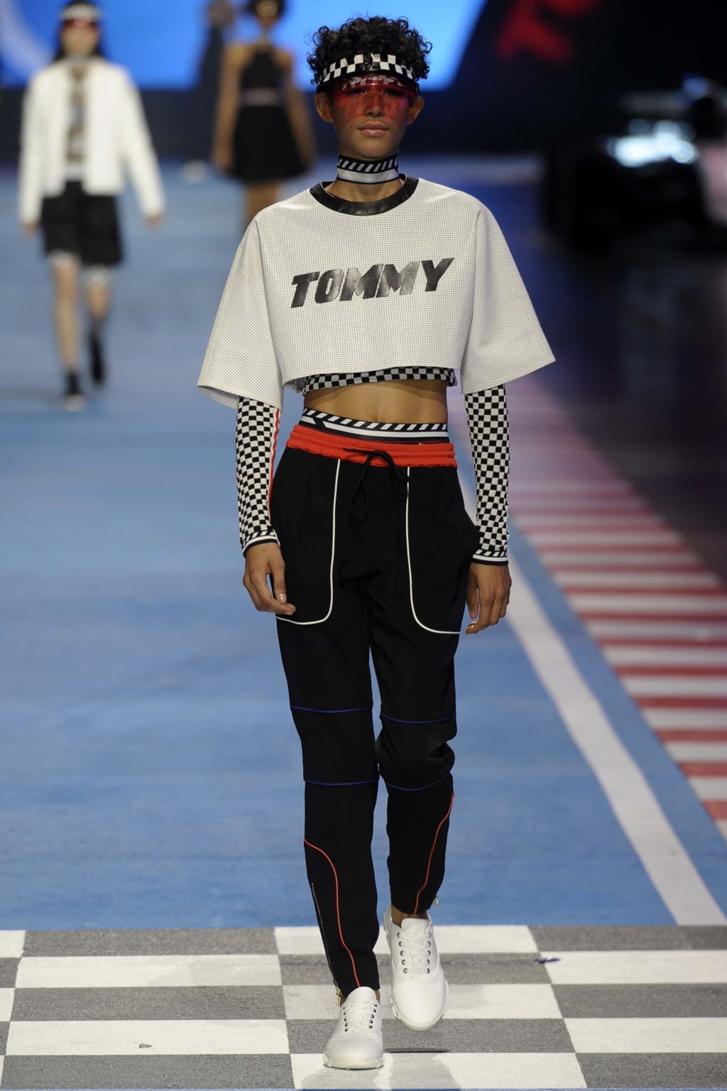 Fashion Week Milan Spring/Summer 2018 look 20 from the Tommy Hilfiger collection womenswear