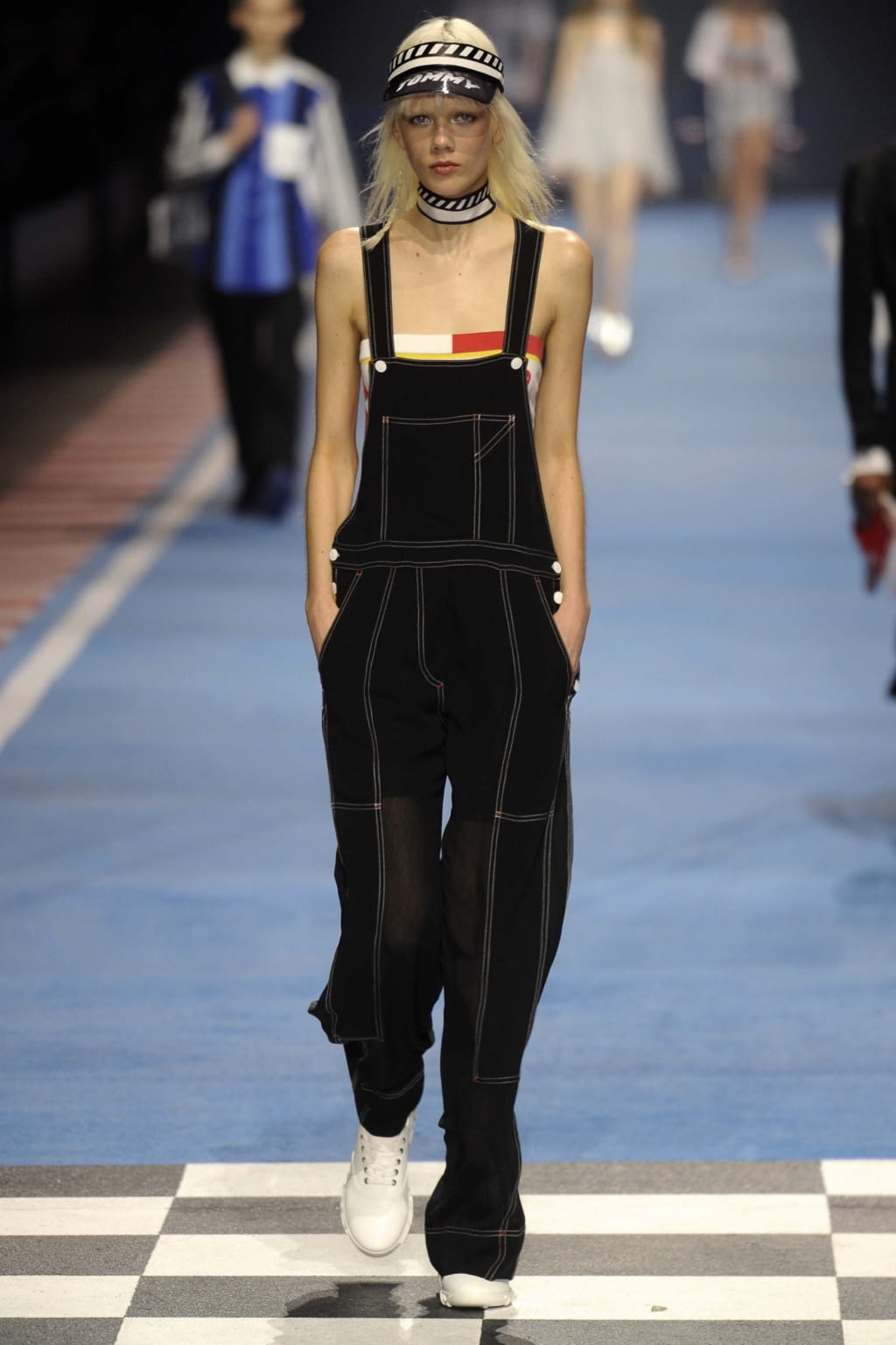 Fashion Week Milan Spring/Summer 2018 look 25 from the Tommy Hilfiger collection womenswear