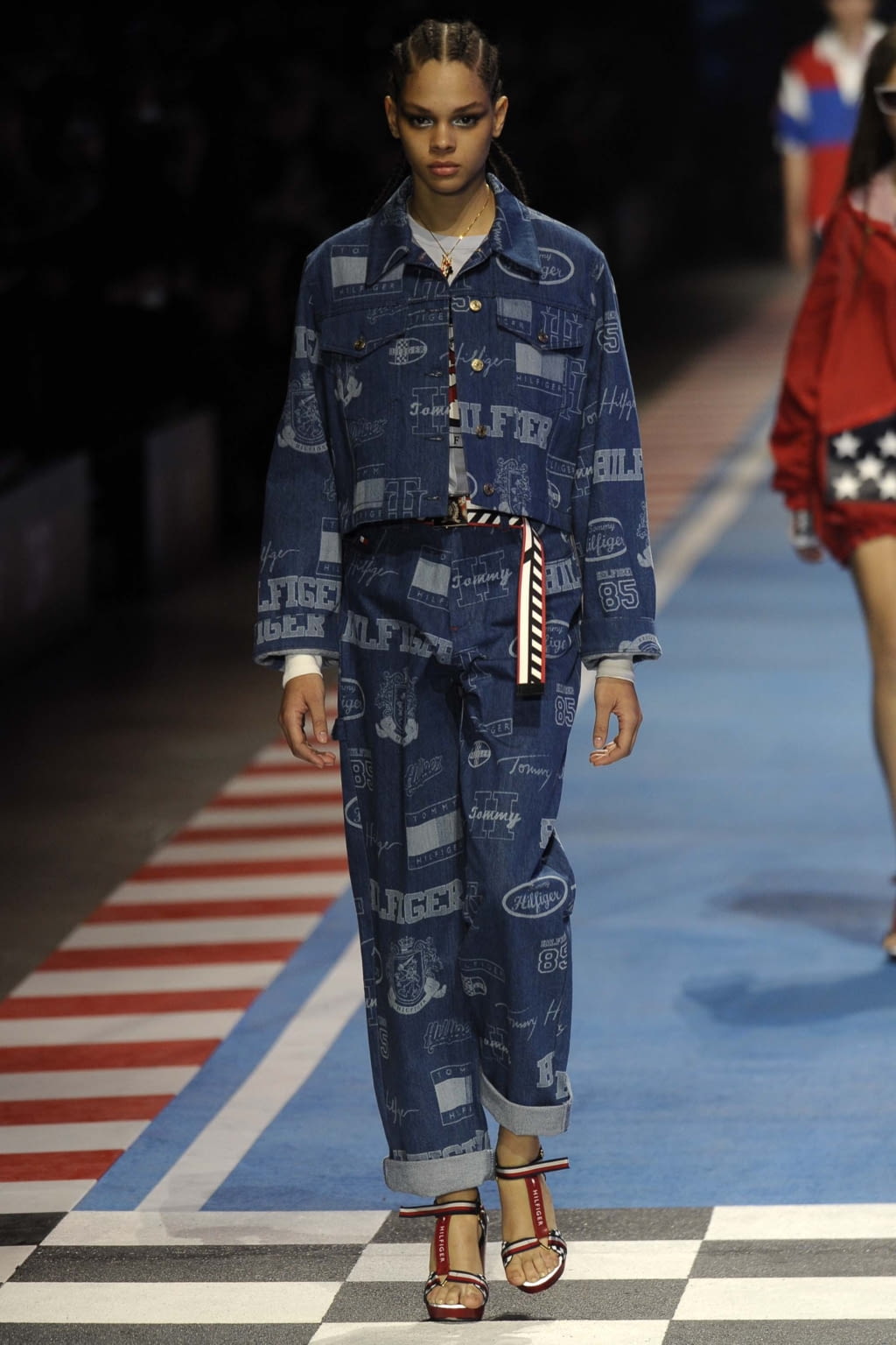 Fashion Week Milan Spring/Summer 2018 look 39 from the Tommy Hilfiger collection womenswear