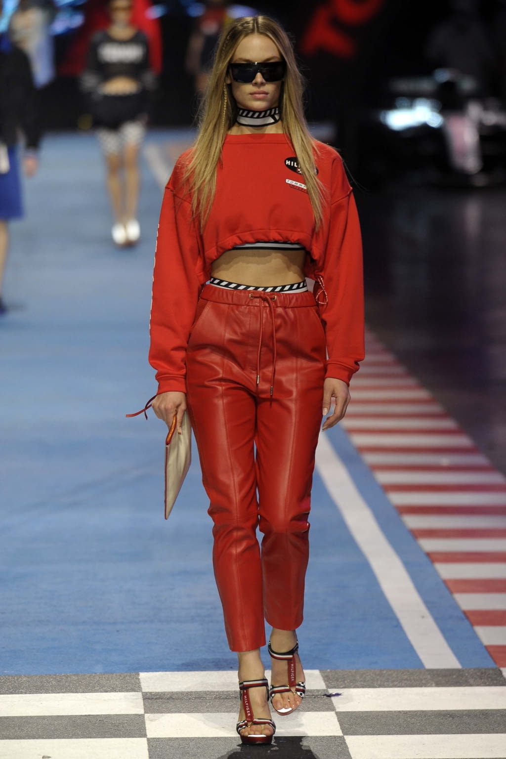 Fashion Week Milan Spring/Summer 2018 look 46 from the Tommy Hilfiger collection 女装