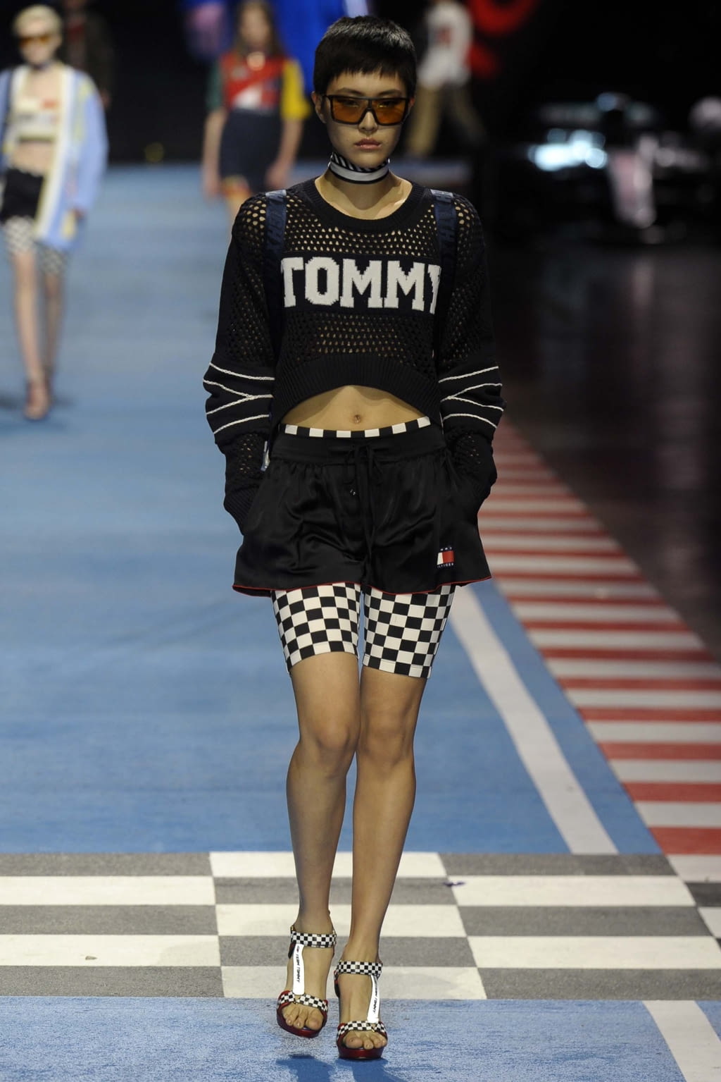 Fashion Week Milan Spring/Summer 2018 look 50 from the Tommy Hilfiger collection 女装