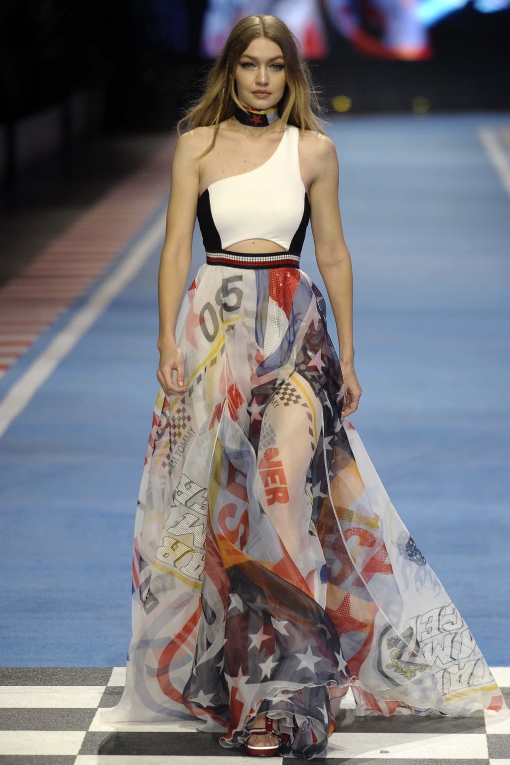 Fashion Week Milan Spring/Summer 2018 look 63 de la collection Tommy Hilfiger womenswear