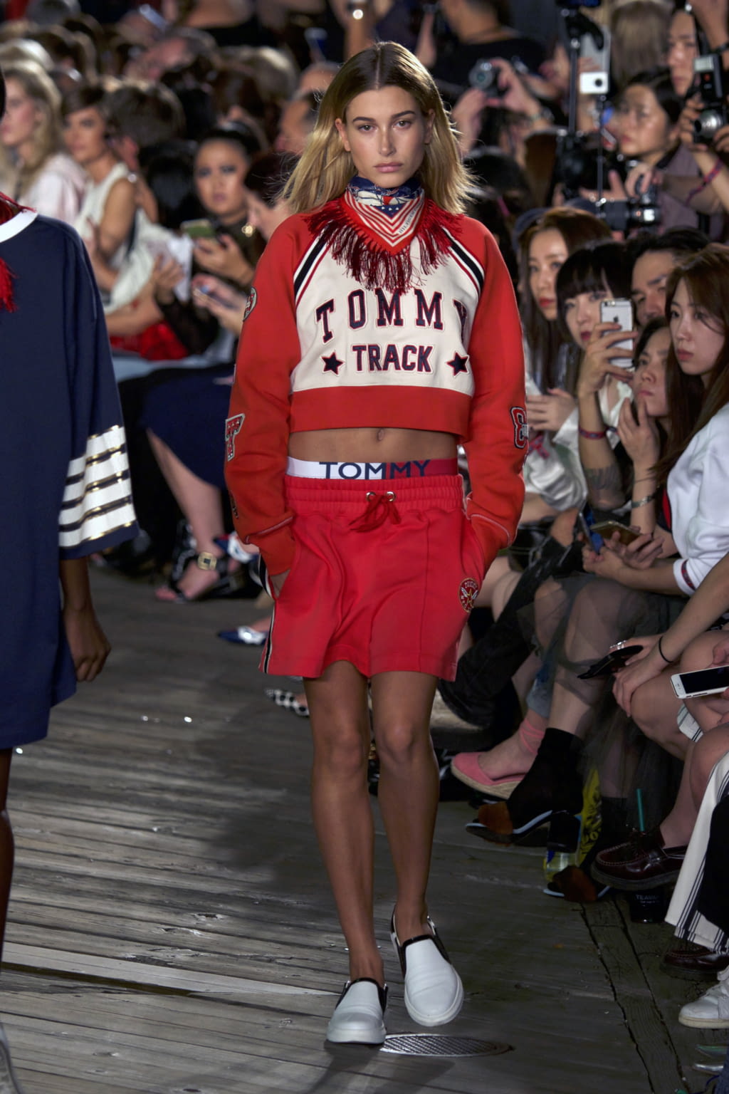Fashion Week New York Fall/Winter 2016 look 23 from the Tommy Hilfiger x Gigi Hadid collection womenswear