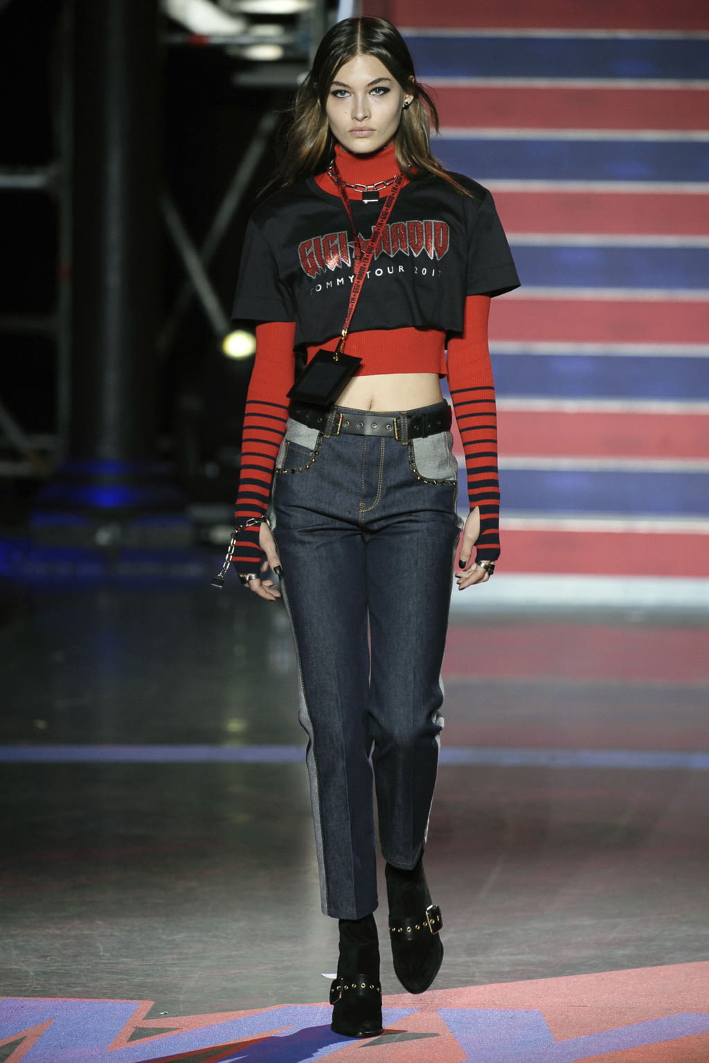 Fashion Week London Fall/Winter 2017 look 10 from the Tommy Hilfiger collection 女装