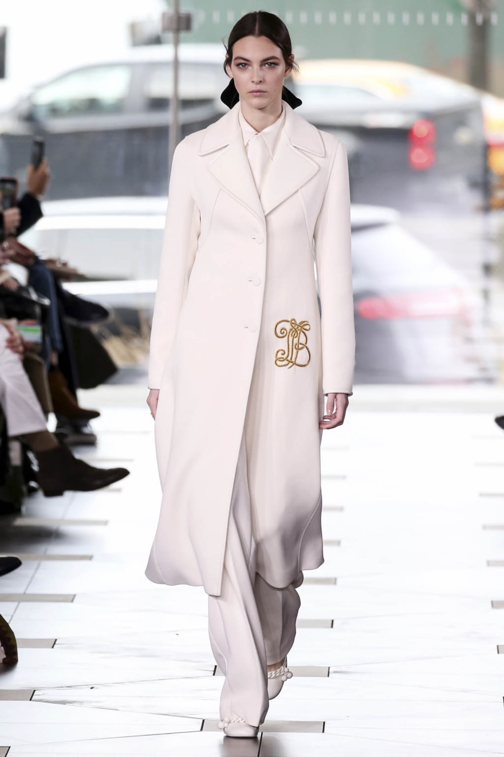 Fashion Week New York Fall/Winter 2017 look 1 from the Tory Burch collection womenswear