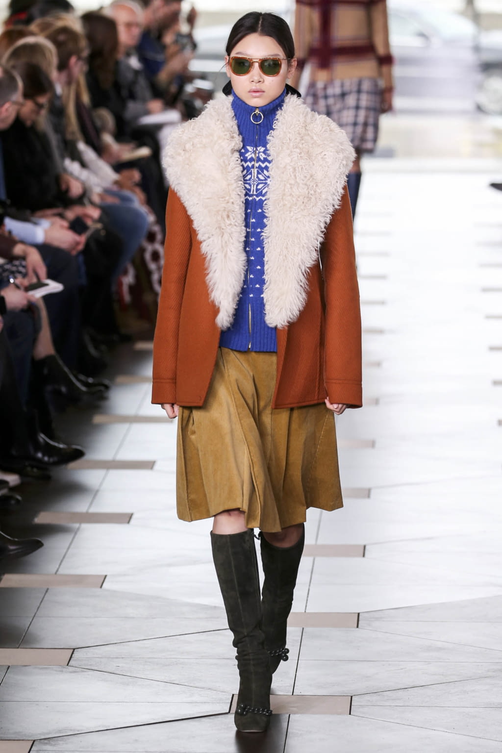 Fashion Week New York Fall/Winter 2017 look 13 from the Tory Burch collection womenswear
