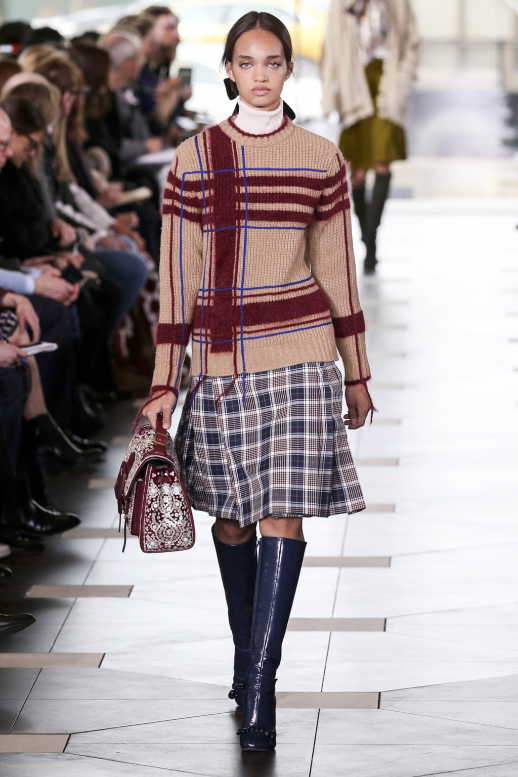 Fashion Week New York Fall/Winter 2017 look 14 from the Tory Burch collection womenswear