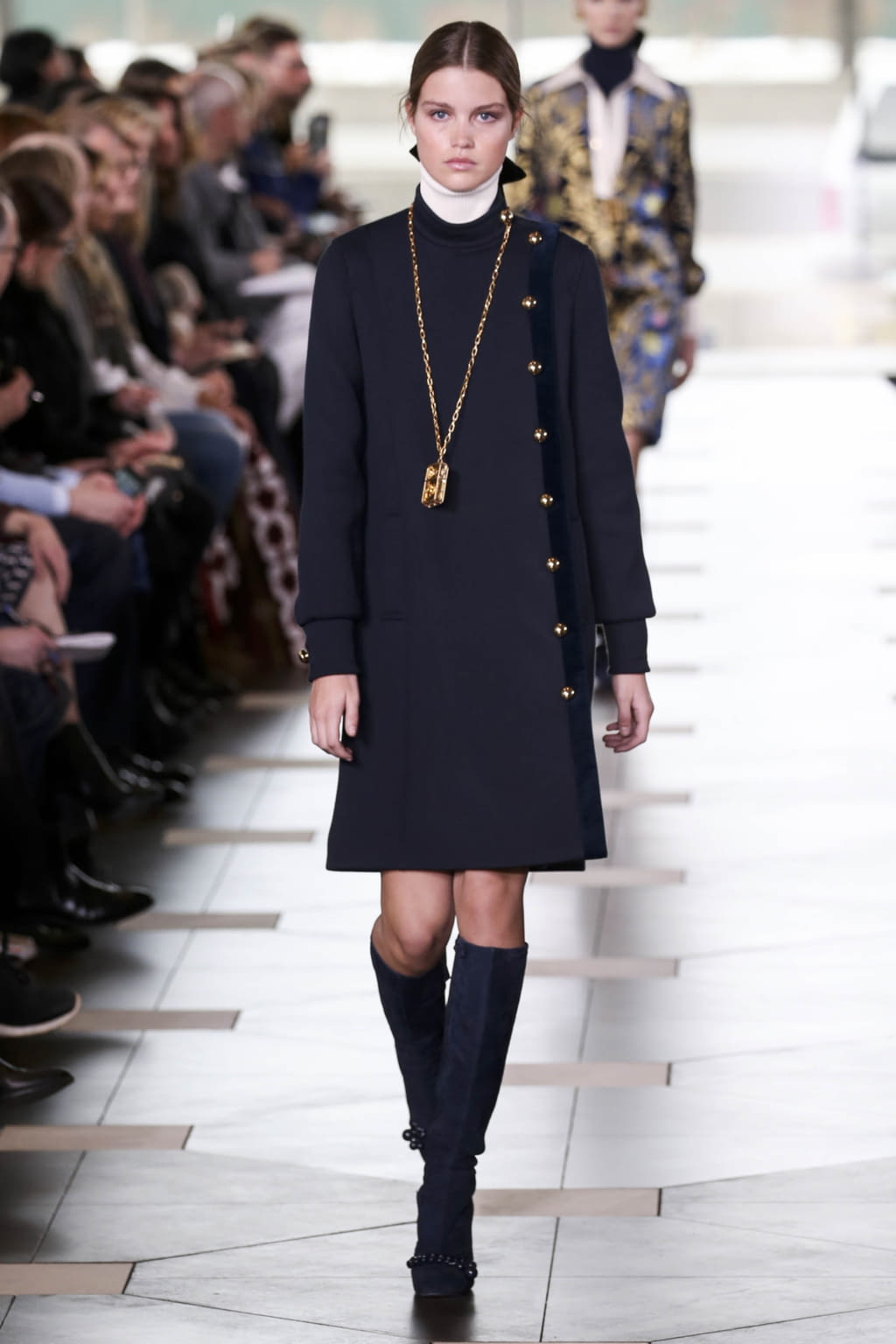 Fashion Week New York Fall/Winter 2017 look 27 from the Tory Burch collection womenswear