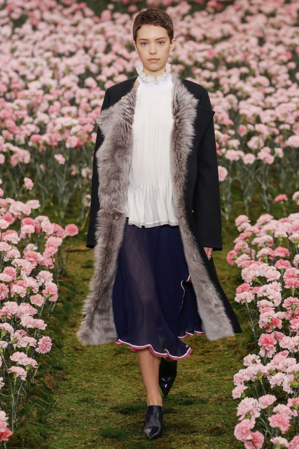 Fashion Week New York Fall/Winter 2018 look 3 from the Tory Burch collection womenswear