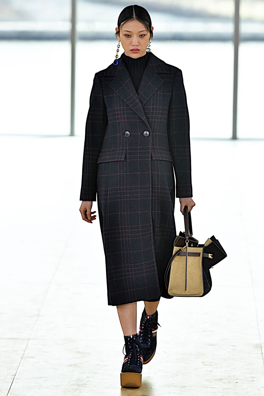 Fashion Week New York Fall/Winter 2019 look 24 from the Tory Burch collection 女装
